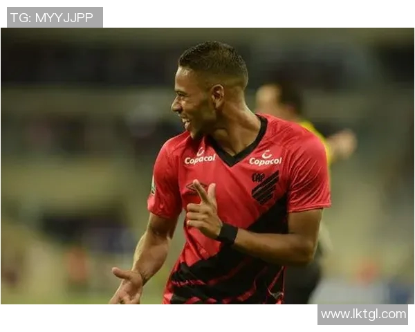 鲁尔传奇生涯回顾从绿茵新星到足坛偶像的辉煌与坚守 鲁尔传奇生涯回顾从绿茵新星到足坛偶像的辉煌与坚守